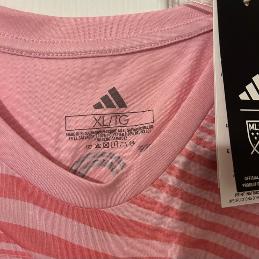 adidas Lionel Messi Inter Miami CF #10 Men's Performance Shirt Pink, XL - Picture 4 of 9